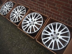 17 Inch Origineel Audi VW TT Velgen Zonder banden Steek 5x112