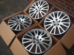 17 Inch Origineel Audi VW TT Velgen Zonder banden Steek 5x112