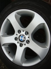17 Inch BMW X3 VW T5 Velgen en Banden Steek 5x120