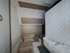 Staancaravan swift adventurer
