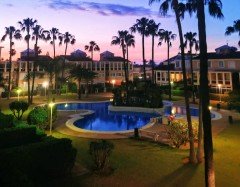 Uw eigen Penthouse in DENIA bij strand en met parking