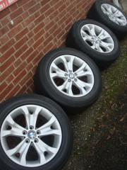 18 Inch Orginaal BMW Velgen en Banden Steek 5x120