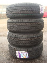 15 Hockenheim Peugeot Velgen en Banden Steek 4x108