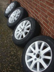 15 Hockenheim Peugeot Velgen en Banden Steek 4x108