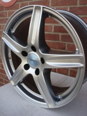 17 Inch Dezent 5x110 7 0 J ET35 Naaf 65 1