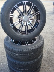 15 Inch Enzo Velgen en Banden Steek 5x112