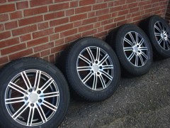 15 Inch Enzo Velgen en Banden Steek 5x112