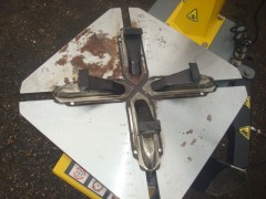 Banden Demonteer Apparaat 220V Geel   Grijs