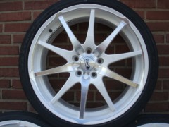 19 Inch DOTZ Velgen en Banden Steek 5x114 3