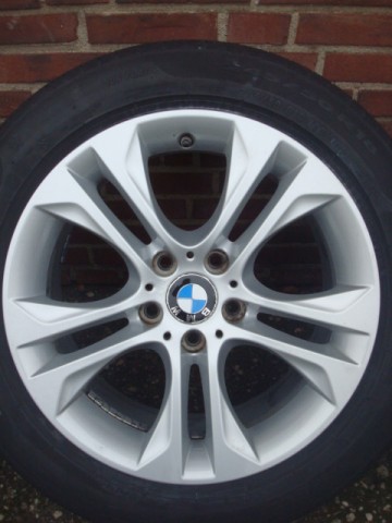 18 Orginele BMW Styling 605 Velgen met Banden Steek 5x120
