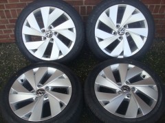17 Inch Originele Belmont Volkswagen Nieuwe Banden all seizoen Golf 8 