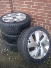 17 Inch Originele Belmont Volkswagen Nieuwe Banden all seizoen Golf 8 