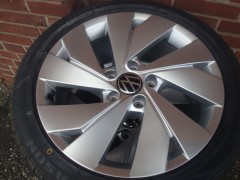 17 Inch Originele Belmont Volkswagen Nieuwe Banden all seizoen Golf 8 