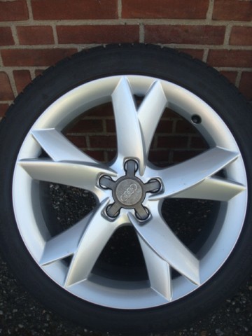 18 Audi A8 Velgen met Banden 5x112 Audi A4 A6 A8