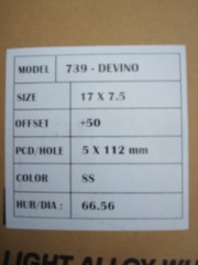 17 Inch Devino Velgen en Banden Steek 5x112