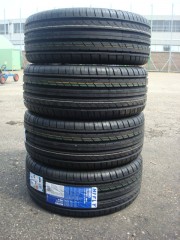 17 Inch Devino Velgen en Banden Steek 5x112