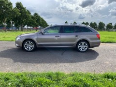 Skoda Superb 1 8 TSI  gereviseerde motor 