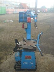 Banden Demontage Apparaat Blauw Du Quesne 110