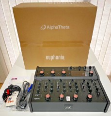 Nieuwe AlphaTheta Euphonia Rotary Mixer- PLAYdifferently MODEL 1- Alle