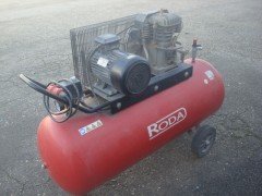 Roda Compressor 380 volt