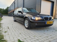 Bmw 318i leer nieuwe apk nap boekje