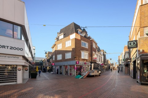 Te huur 3 kamer appartement Zeedijk  Hilversum