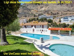 Uw eigen Villa in DENIA direct aan zee met parkings en