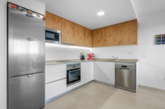 Uw eigen Appartement in ORIHUELA COSTA aan zee met parking en