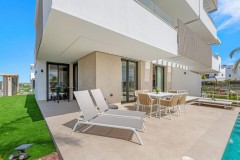 Uw eigen nieuwe Appartement aan binnenmeer in SPANJE met veel extra vo