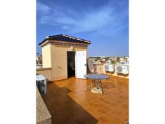 Uw eigen Penthouse in ORIHUELA COSTA aan zee met parking voor u