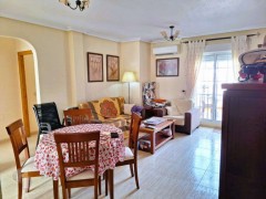 Uw eigen Penthouse in ORIHUELA COSTA aan zee met parking voor u