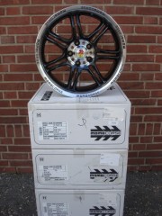 17 Inch Momo Corse Black 5x112 7 5J ET35 Naaf 72 3