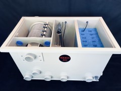 Heeschkoi combi 40 trommelfilter met Japanse mattenkamer