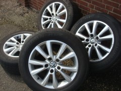 18 Originele Toureq Velgen en Banden Steek 5x130