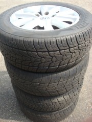 18 Originele Toureq Velgen en Banden Steek 5x130