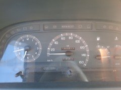 Ibiza Camper busje Renault Traffic Benzine Verhoogd