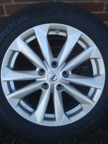 17 Inch Originele Nissan Qashqai Velgen 5x114 3