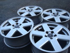 17 Inch Originele Volvo Velgen Steek 5x108