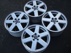 17 Inch Originele Volvo Velgen Steek 5x108