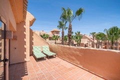 Uw eigen Bungalow in LOS ALCAZARES aan zee met veel extra voor u