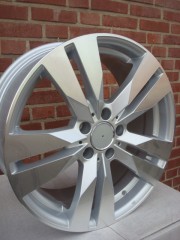 18 inch Avantgarde Edition Velgen Steek 5x112