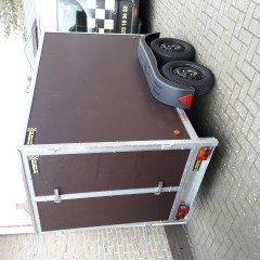 gesloten aanhangwagen 2 as