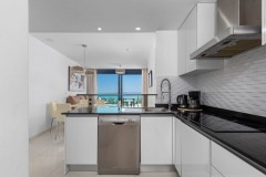 Uw eigen Appartement in ORIHUELA COSTA aan zee met parking en
