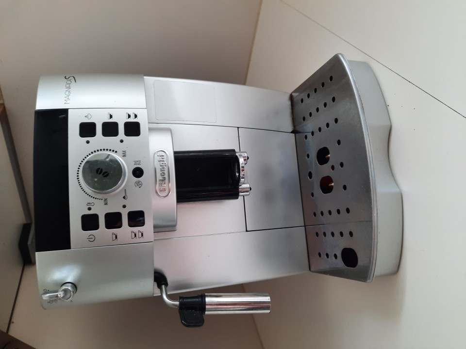 DeLonghi magnificoS