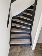 Op zoek naar een nieuwe vloer of een strakke traprenovatie 