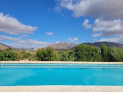 Uw eigen Finca in ORIHUELA COSTA met parkings en gastenverblijf