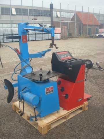 Banden Demontage Apparaat Du Quesne 110 en Balanceermachine John Bean