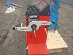 Banden Demontage Apparaat Du Quesne 110 en Balanceermachine John Bean