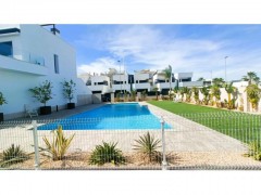 Uw eigen Appartement in SANTIAGO de la RIBERA aan zee met veel extras