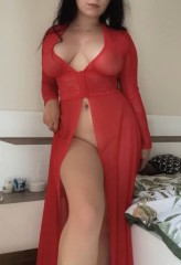 Ik ben beschikbaar om u tevreden te stellen